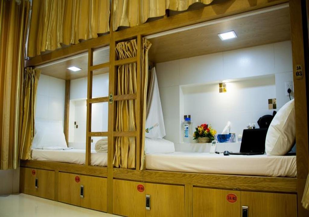Vintage Hostel Saigon Хошимин Екстериор снимка