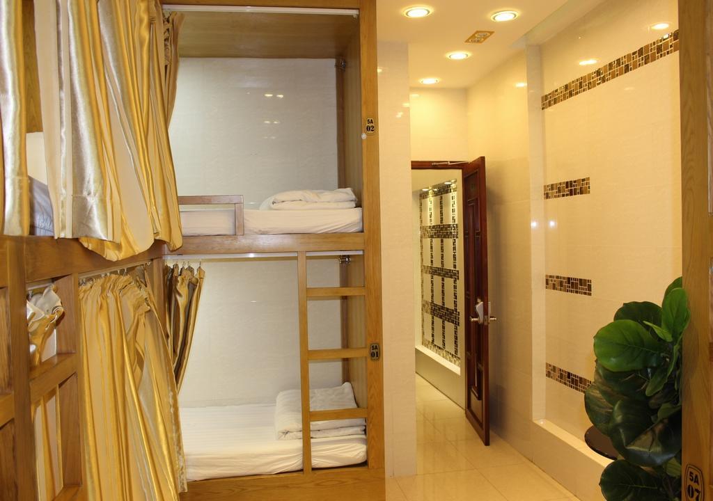 Vintage Hostel Saigon Хошимин Екстериор снимка