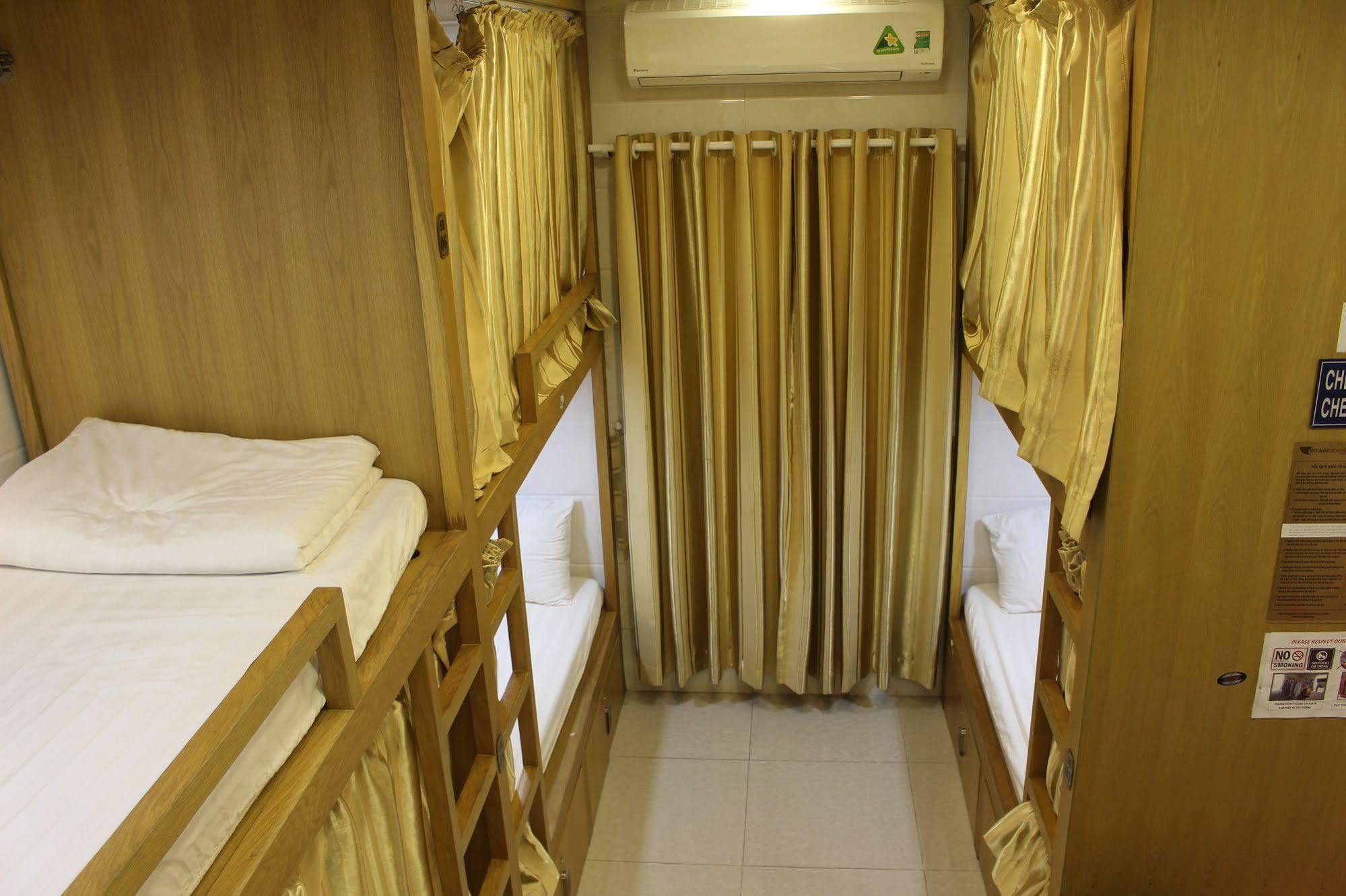 Vintage Hostel Saigon Хошимин Екстериор снимка
